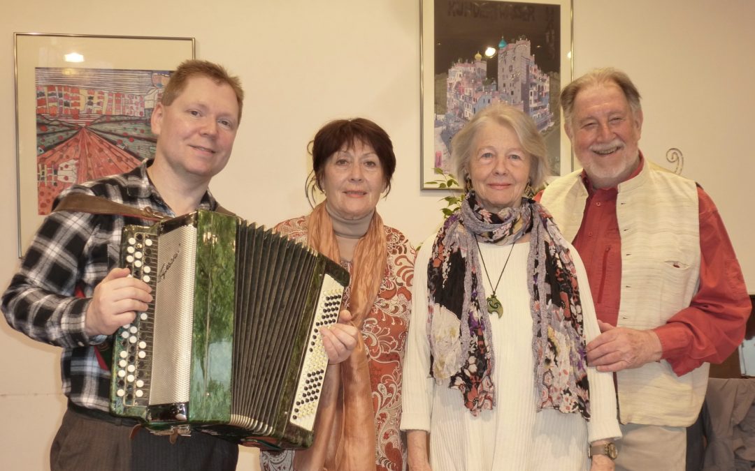 Kursana Wien-Tivoli veranstaltet Adventlesung mit Burgschauspielern in der Seniorenresidenz.